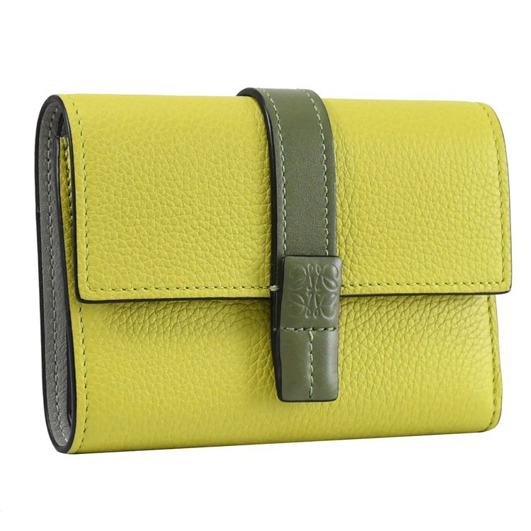 LOEWE 羅威  經典烙印LOGO撞色小牛皮釦式零錢短夾.淺綠