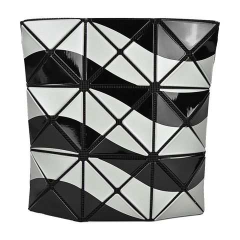 ISSEY MIYAKE 三宅一生 BAOBAO 紀念版拼色萬用包-黑