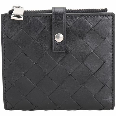 BOTTEGA VENETA 寶緹嘉 Intrecciato 小羊皮編織6卡細帶扣式短夾(黑色)
