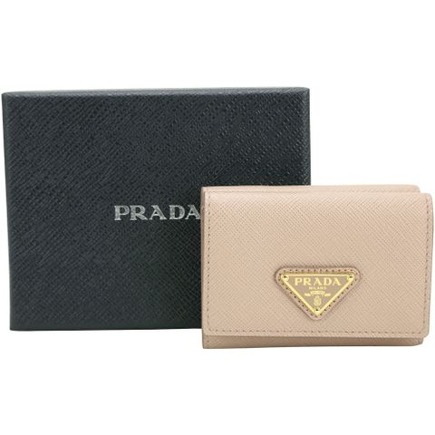 PRADA 普拉達 Saffiano 三角牌防刮牛皮三折迷你短夾(裸粉)