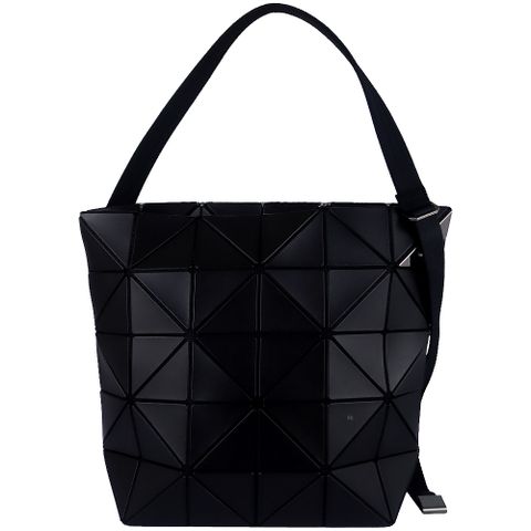 ISSEY MIYAKE 三宅一生 BAOBAO 黑色皮紋方5x6斜背包