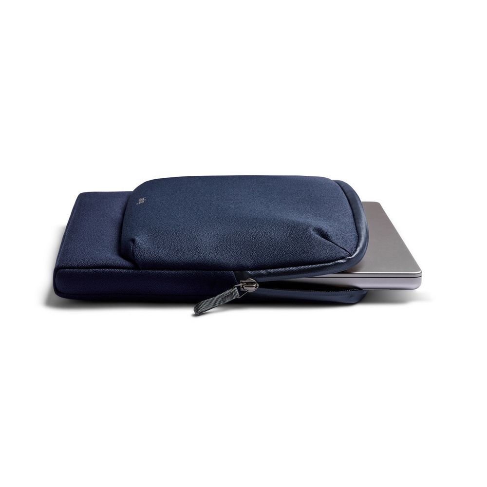 Bellroy  Laptop Caddy 16 inch 電腦包(DLCB)