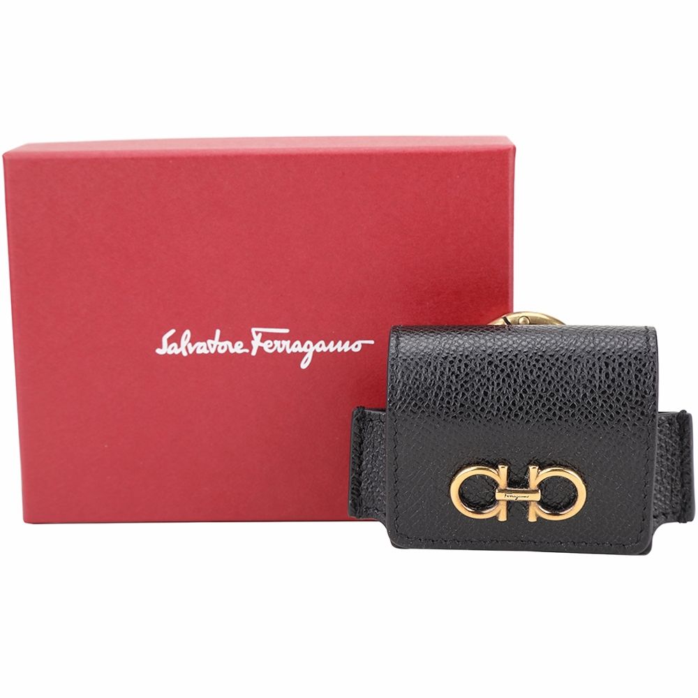 Salvatore Ferragamo  Gancini AirPod 馬蹄飾防刮牛皮耳機套/鑰匙圈(黑色)