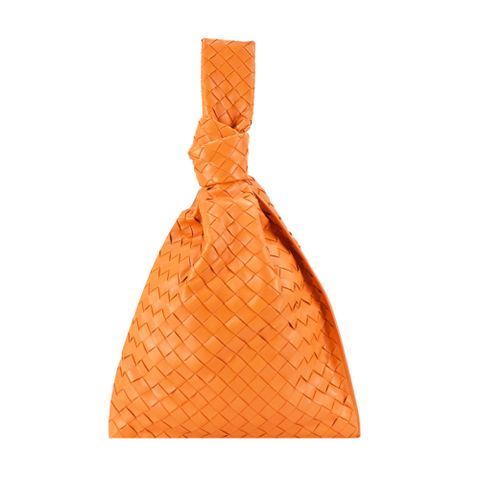 BOTTEGA VENETA TWIST 經典編織羊皮扭結手提包(橘色)