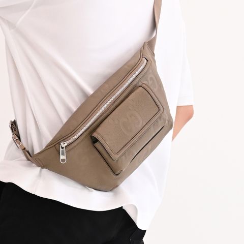 GUCCI 645098 JUMBO GG 壓花皮革胸口包/腰包.大象灰