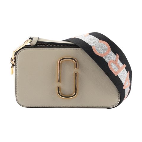 MARC JACOBS SNAPSHOT 防刮撞色雙層斜背/相機包-淺灰/粉