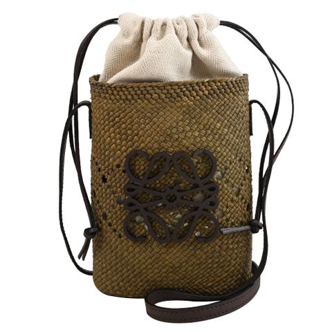 LOEWE Anagram Ajouré 經典LOGO草編束口斜背小包.橄欖綠