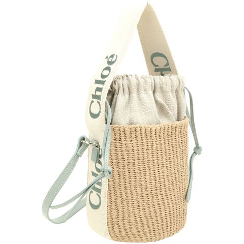 CHLOE 蔻依 Woody 小型 字母刺繡織帶拼帆布手提/斜背草編水桶包(藍綠)