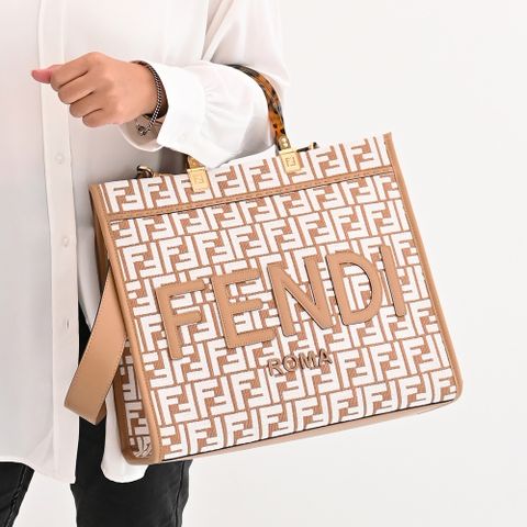 FENDI 8BH386 Sunshine 緹花款中號琥珀造型手柄兩用托特包.咖/白