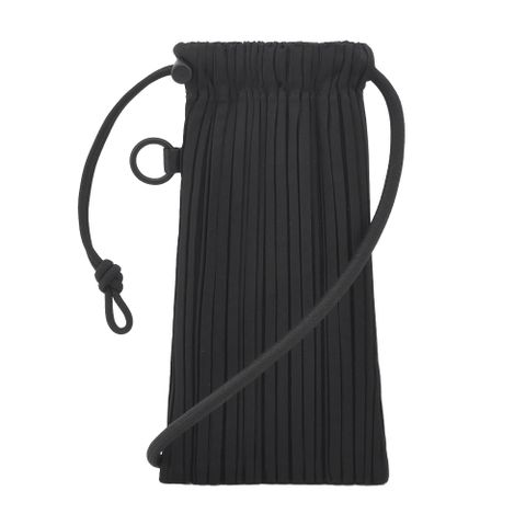 ISSEY MIYAKE 三宅一生 PP 褶皺迷你斜背包-黑