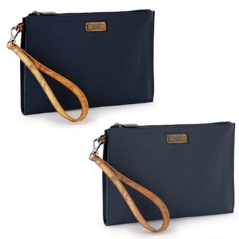 【Alviero Martini 義大利地圖包】小牛皮手拿隨身萬用包28cm-兩色