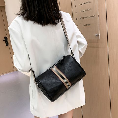 女用真皮撞色織帶隨身單肩包