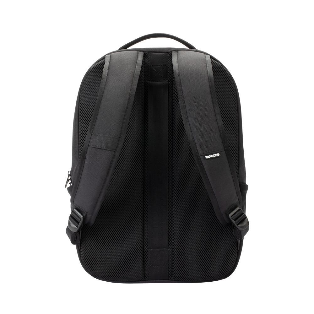 Incase Campus Compact Backpack 16吋 校園輕巧筆電後背包 (碳黑)