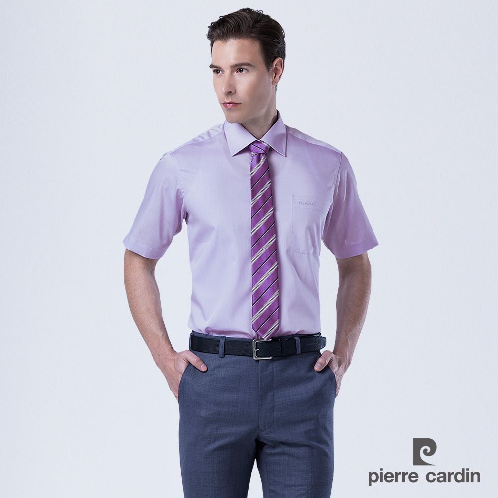 Pierre Cardin 皮爾卡登 男裝 斜紋素色綿柔短袖襯衫_淺紫色(51203-22)