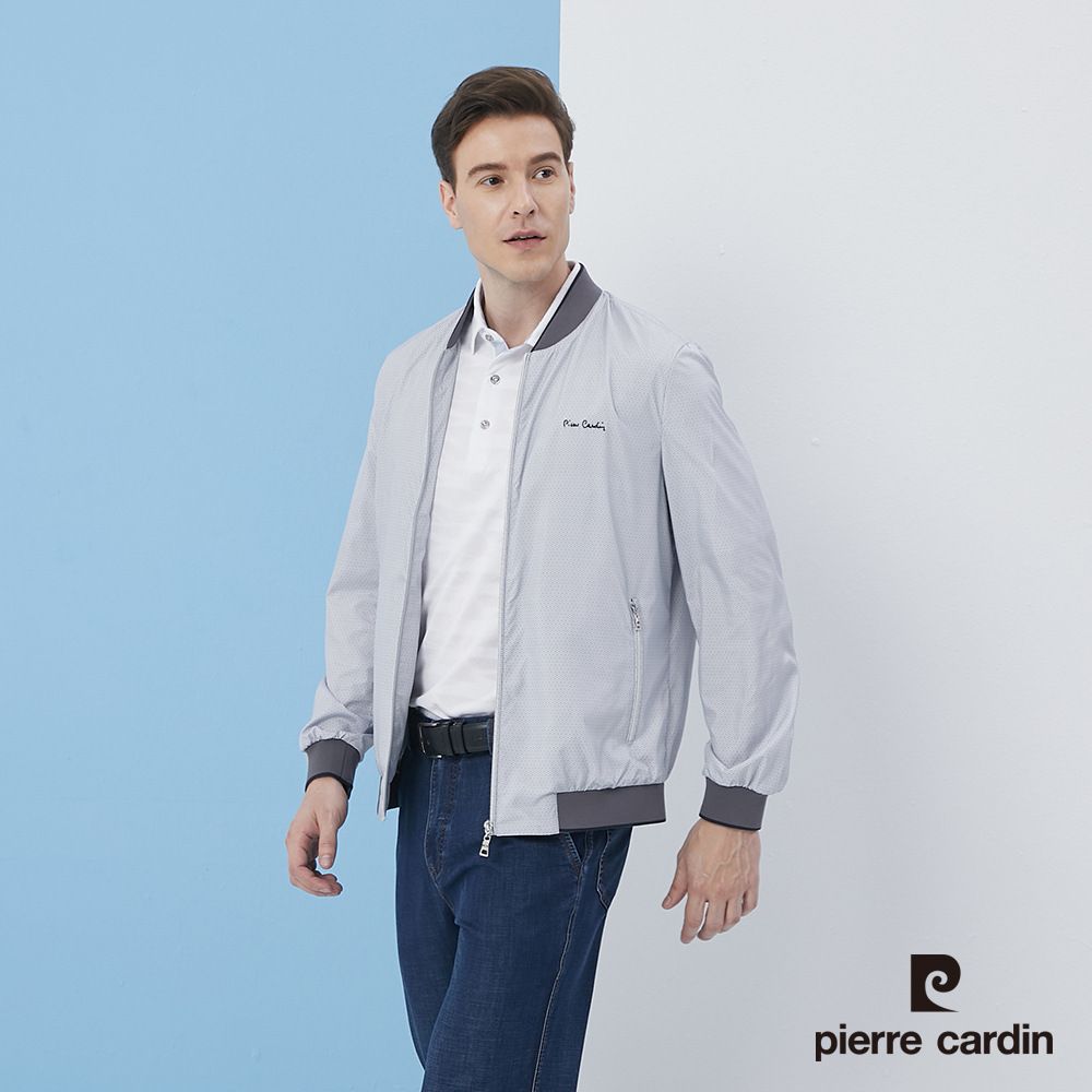 Pierre Cardin 皮爾卡登 男裝棒球領印花薄夾克外套-灰色 (5217663-95)