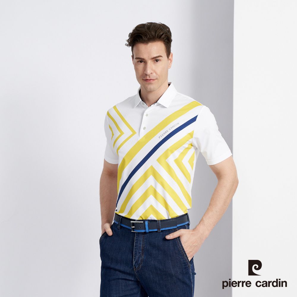 Pierre Cardin 皮爾卡登 男款 吸濕排汗彈性胸前數位印花合身短袖POLO衫-黃色 (5227205-53)