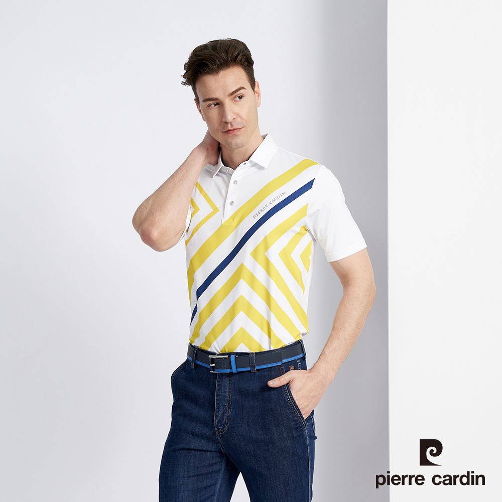 Pierre Cardin 皮爾卡登 男款 吸濕排汗彈性胸前數位印花合身短袖POLO衫-黃色 (5227205-53)