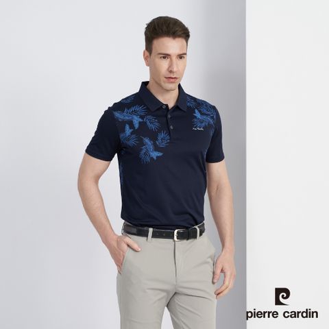 【pierre cardin 皮爾卡登】男款 棉質混紡胸前印花短袖POLO衫-深藍色 (5227259-38)