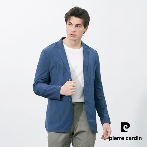 【pierre cardin 皮爾卡登】 男款 簡約時尚素色休閒西裝外套--藍色 (5227571-37)