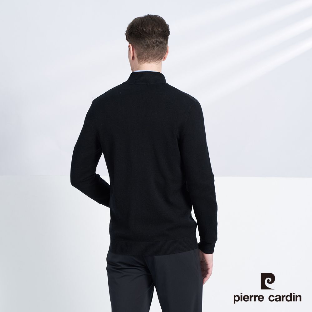 Pierre Cardin 皮爾卡登 男款 純羊毛針織質感立領毛衣外套-黑色(5225411-99)