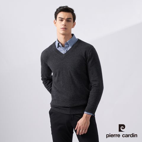 【pierre cardin 皮爾卡登】男款 純羊毛素色圓領長袖毛衣-深灰色 (5225476-98)