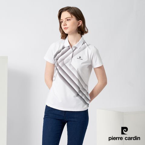 Pierre Cardin 皮爾卡登 女款 吸濕排汗微彈性胸前印花短袖polo衫-白色 (4227204-90)