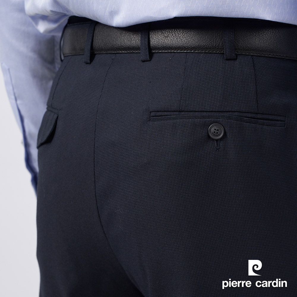 Pierre Cardin 皮爾卡登 男裝 暗緹花伸縮腰頭打褶西裝褲-丈青色 (5235812-38)