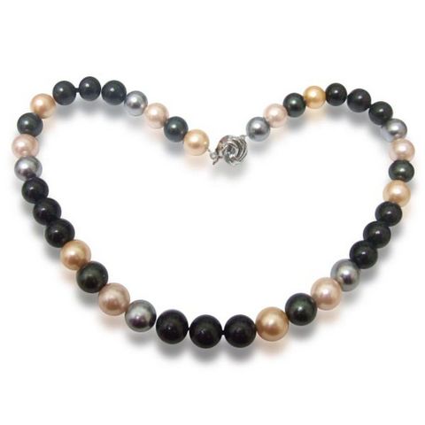 【小樂珠寶】注目新鮮感-3A南洋深海貝珍珠項鍊