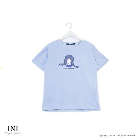 INI 可愛討喜-小女孩印花棉質上衣-水藍色