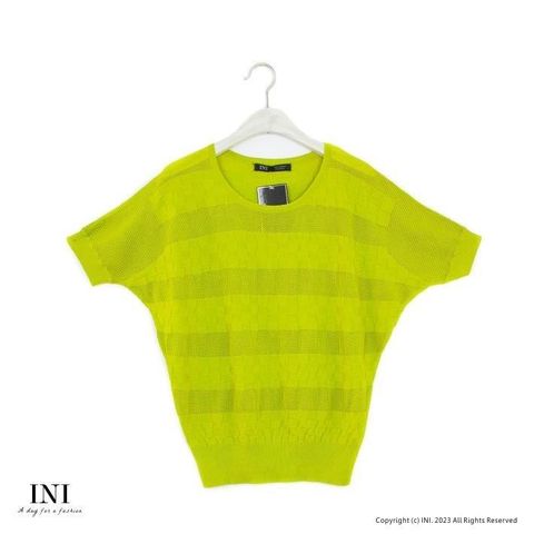【南紡購物中心】【INI】優雅質感、專櫃細膩格紋針織上衣．綠色