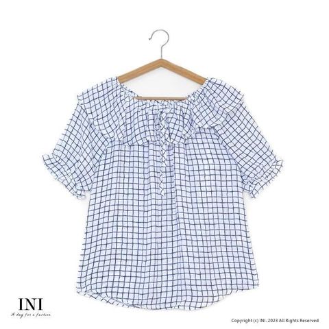 【南紡購物中心】 【INI】簡單美型、荷葉領輕盈舒適上衣．白色