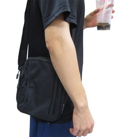【南紡購物中心】 SPYWALK 斜側包超小容量簡易隨身二主袋防水尼龍布