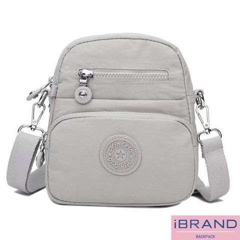 i Brand 【南紡購物中心】 iBrand 輕盈防潑水尼龍小巧側斜背包 -淺灰色 MDS-8641