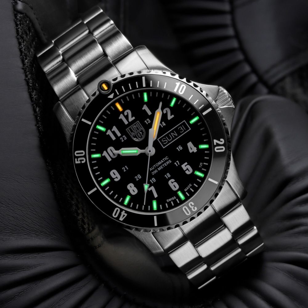 LUMINOX 雷明時 Sport Timer 200米潛水自動機械錶鋼帶42MM (0921M)