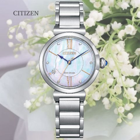 CITIZEN 星辰 L系列 幸福鈴蘭 光動能白蝶貝真鑽淑女腕錶-銀色29.5mm(EM1070-83D 防水50米)