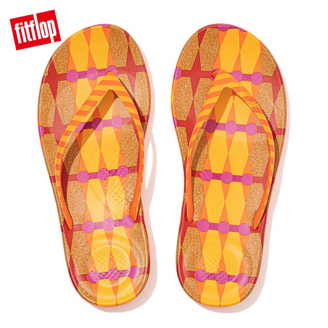 FitFlop iQUSHION X YINKA ILORI FLIP-FLOPS 輕量人體工學夾腳涼鞋-女(黃色/橘色)