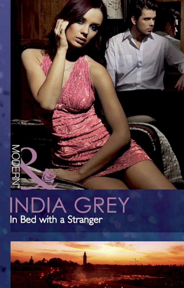  In Bed with a Stranger (The Fitzroy Legacy, Book 2) (Mills & Boon Modern)(Kobo/電子書)