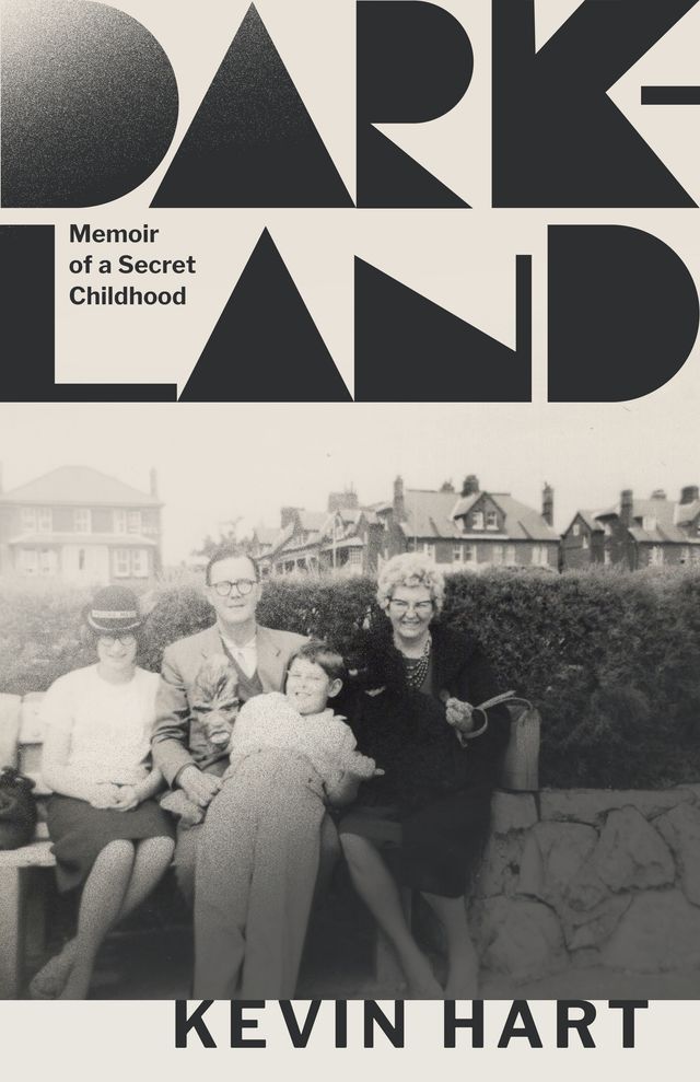  Dark-Land: Memoir of a Secret Childhood(Kobo/電子書)