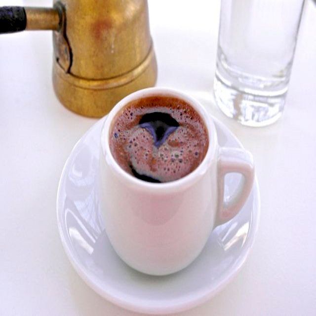  How To Make Traditional TURKISH COFFE Like a Turk(Kobo/電子書)