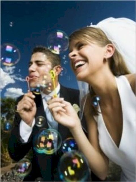 An Essential Guide To Fun Wedding Games and Activities(Kobo/電子書)