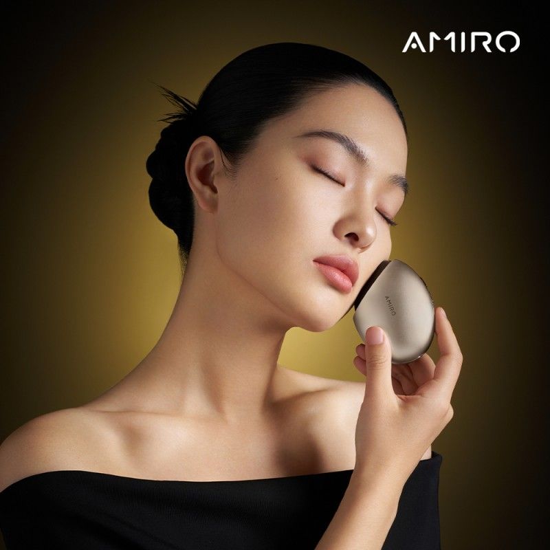 AMIRO S2 黃金點陣美容儀(贈 S2 護膚禮盒-內含精華凝露80ml+緊緻抗皺面膜5片)