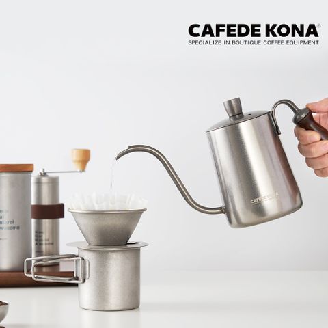 CAFEDE KONA木柄細口壺600ML-黑色