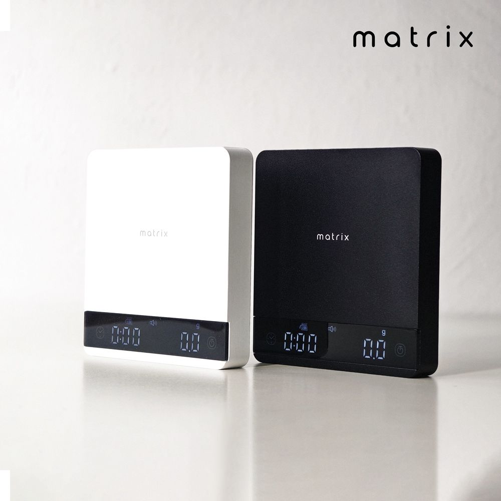 Matrix S3 MetaI 手沖義式口袋金屬咖啡電子秤 /自動計時/流速顯示/義式秤/手沖咖啡秤/金屬機身/迷你小秤/露營秤/白色秤/硅藻土吸水墊/LED背光顯示/type-c充電