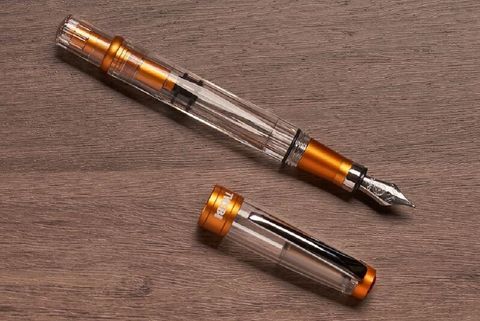 TWSBI 三文堂 臺灣   Diamond鑽石 580 AL R 鋁合金版透明活塞鋼筆(夕陽金)