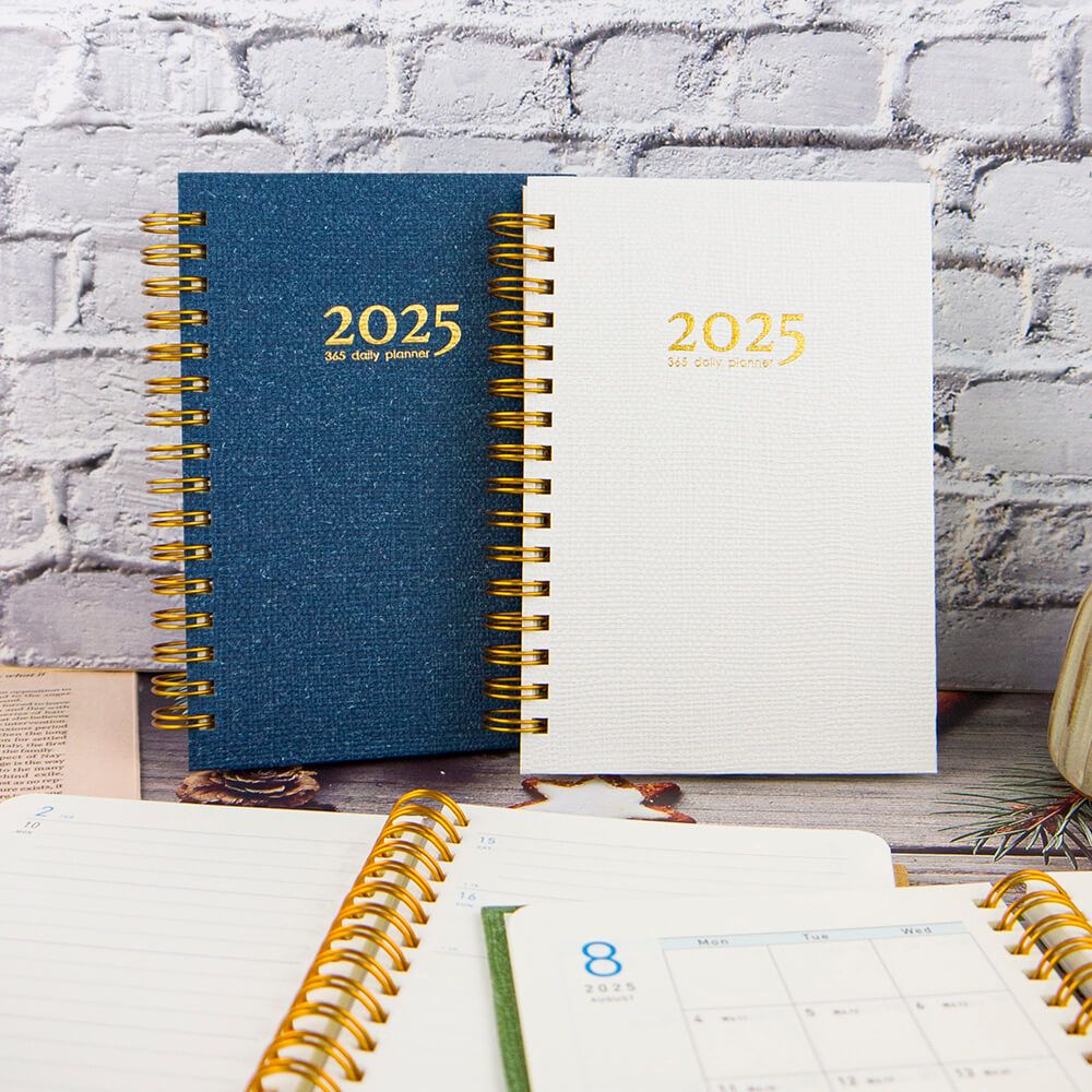 CONIFER 2025年50K苧麻雙線圈橫式週誌