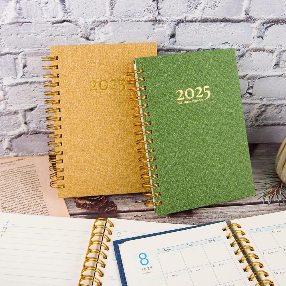 CONIFER 2025年50K苧麻雙線圈橫式週誌