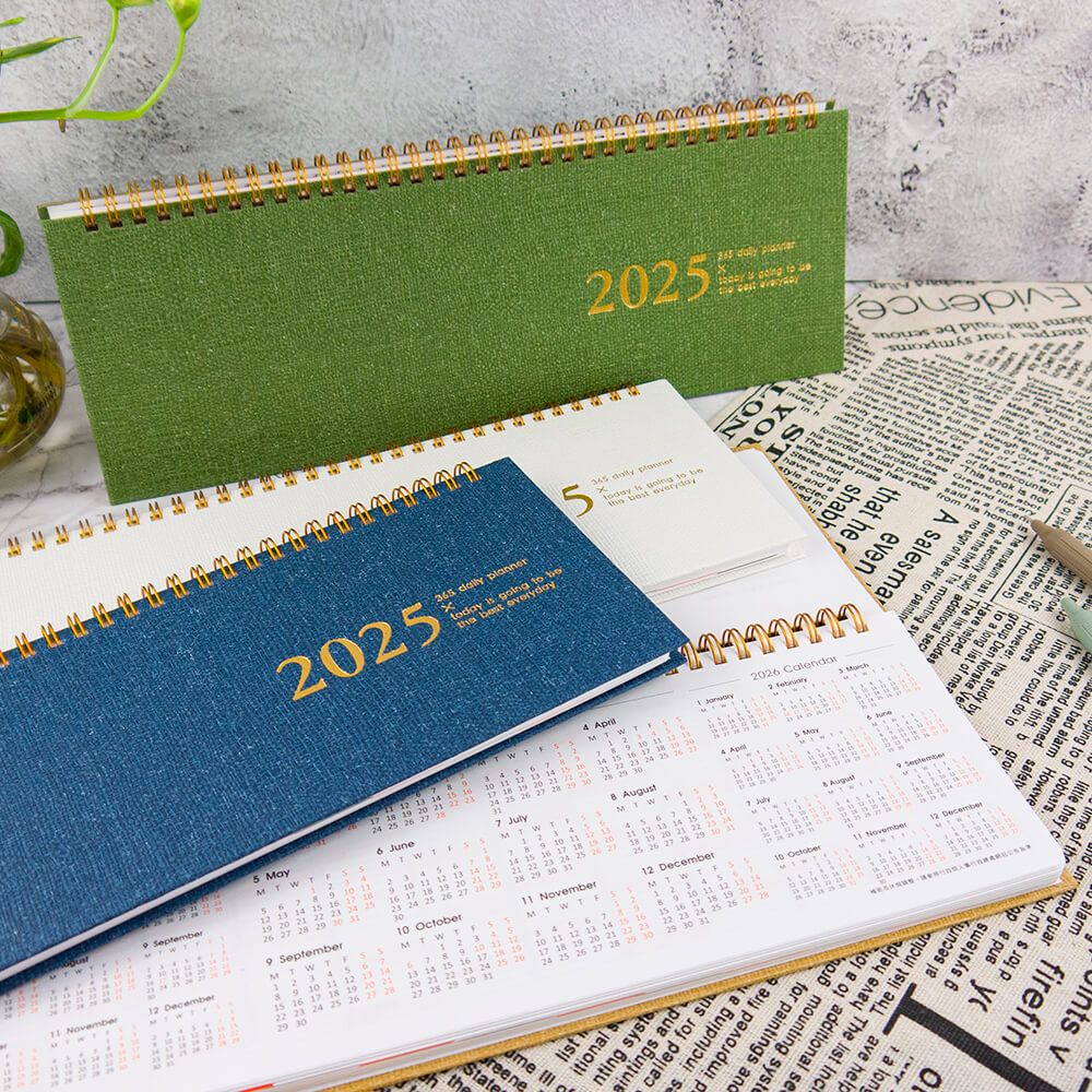 CONIFER 2025年時間線桌曆 周計畫