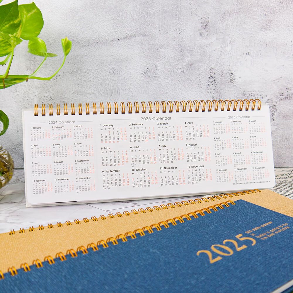 CONIFER 2025年時間線桌曆 周計畫