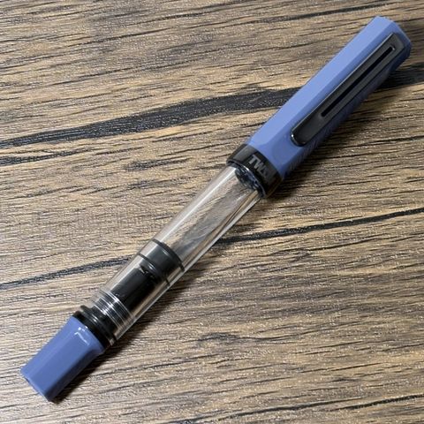 【TWSBI 三文堂】ECO 秋藍&黑鈦 活塞鋼筆