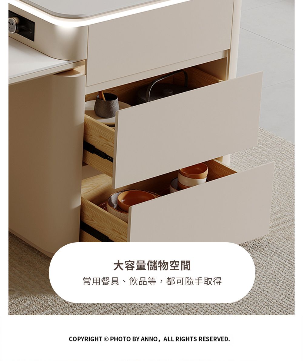 大容量儲物空間常用餐具、飲品等,都可隨手取得COPYRIGHT © PHOTO BY ANNO, ALL RIGHTS RESERVED.